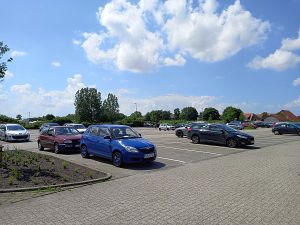 Der Parkplatz beim Ocean Wave