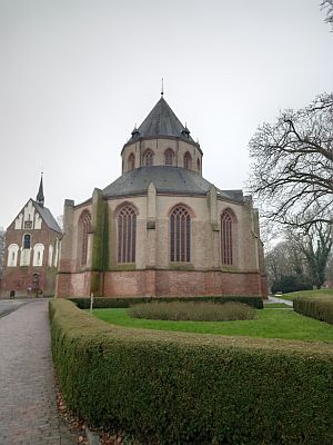 Die wuchtige Norder Ludgerikirche